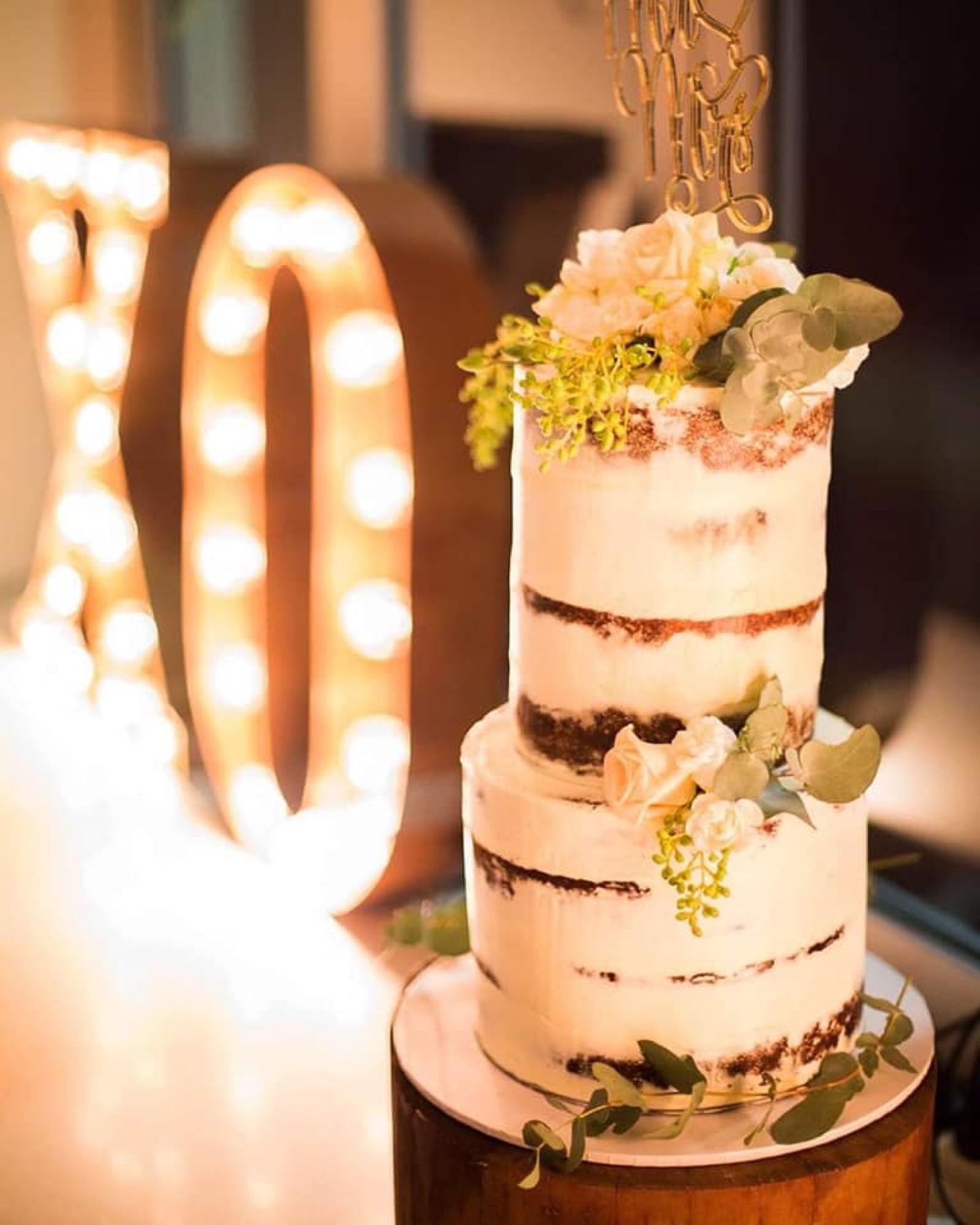 Wedding cake with floral detail